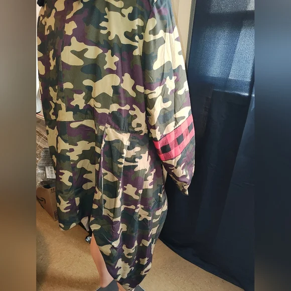 Camouflage and Plaid Women's Jacket - Picture 4 of 6